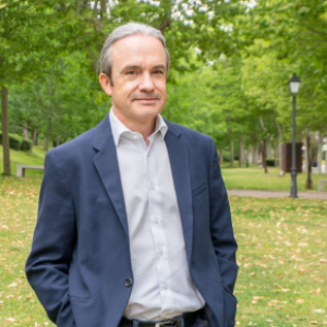 Carlos Briones