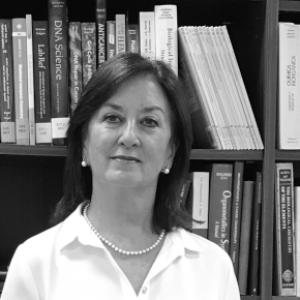 Carmen Navarro Ranninger (Dr.QUI'76)