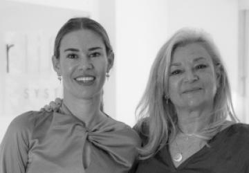 Elena Pérez - (BIO'86) y María Hernández-Alcalá (BIOQ.'13)